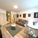 Nova * Budapeszt