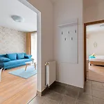 Apartament Nova *