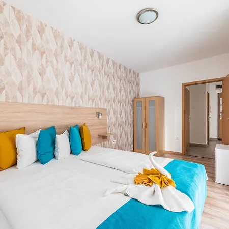 Nova Apartment