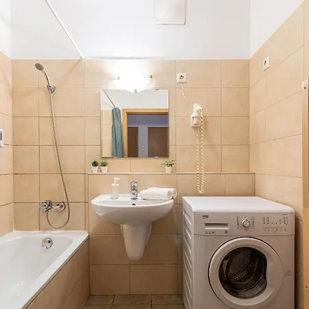 Nova Lejlighed Budapest