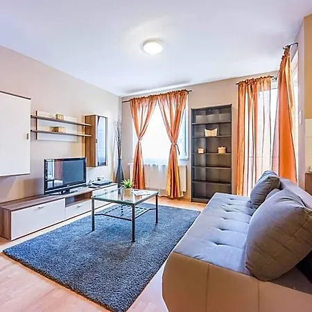 Nova Apartmán