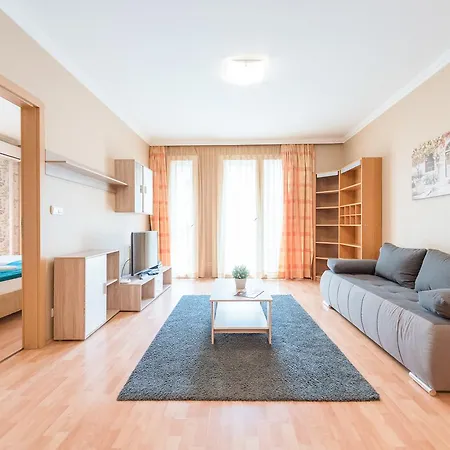 Apartment Nova *