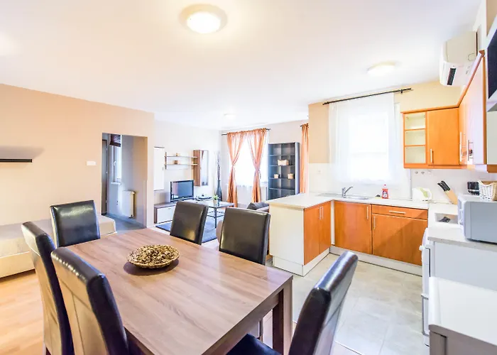 Apartament Nova *